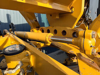 2013-caterpillar-140m2-1414679-45393284