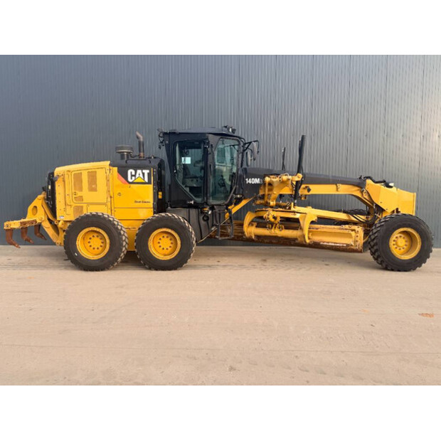 2017 كاتربيلر 140M3-45393404