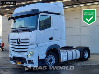 Image for Semi Trucks 2021 Mercedes-Benz ACTROS 1845