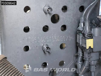 2021-mercedes-benz-actros-1845-1414683-45393470