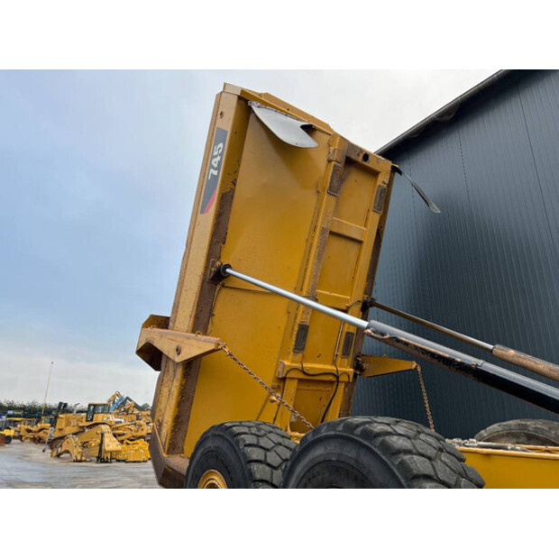 2019 Caterpillar 745-45393710