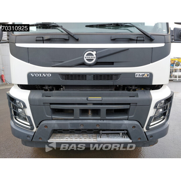 2018 فولفو FMX 460-45393748