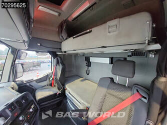 2020-renault-t520-1384793-45396316