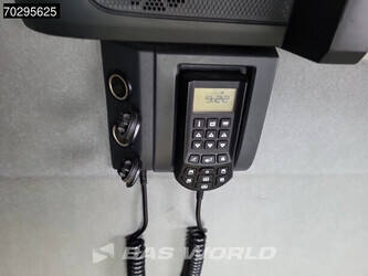 2020-renault-t520-1384793-45396318