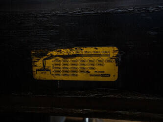 2004-renault-kerax-370-1414763-45396337