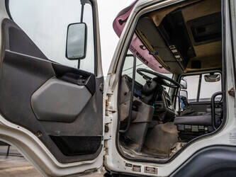 2004-renault-kerax-370-1414763-45396345