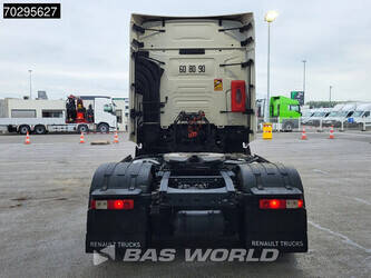 2020-renault-t520-1390434-45396835