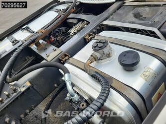 2020-renault-t520-1390434-45396848