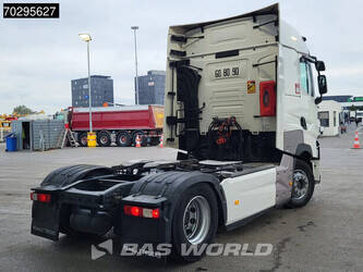 2020-renault-t520-1390434-45396855