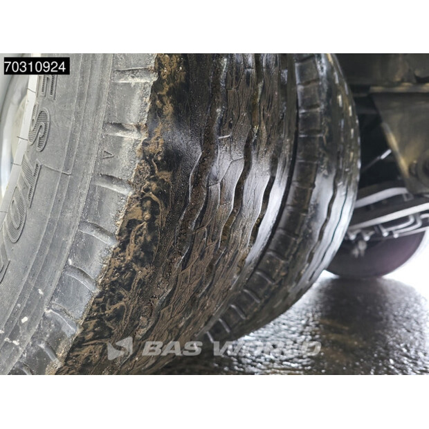 2024 Vega SAF-45397315