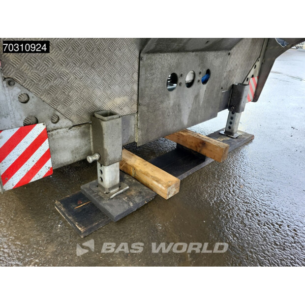 2024 Vega SAF-45397322