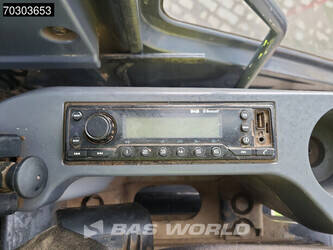 2021-komatsu-pc210lc-11e0-1414783-45397367