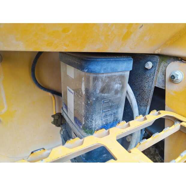 2017 Volvo L110H-45403478