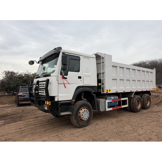 2024 Sinotruk 400-45409406