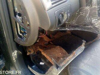 2002-audi-a6-1414821-45410191