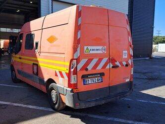 2011-renault-master-1414837-45410324