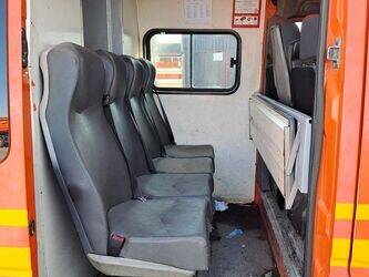 2011-renault-master-1414837-45410326