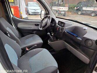 2009-fiat-doblo-1414838-45410339