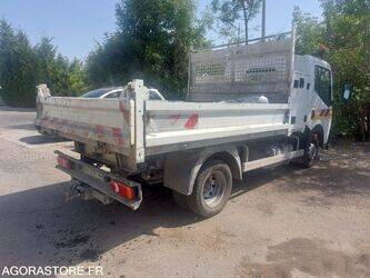 2012-renault-maxity-1414856-45410439