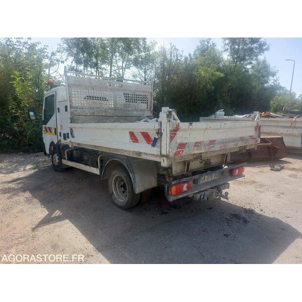 2012 Renault Maxity-45410440