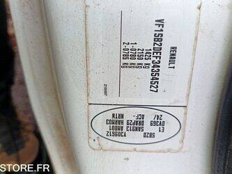 2005-renault-clio-1414860-45410457