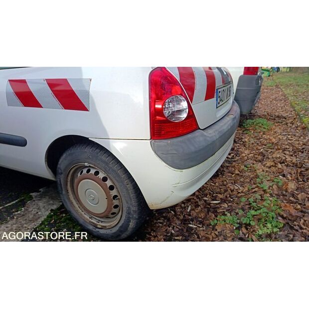 2005 رينو Clio-45410461