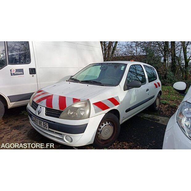 2005 رينو Clio-45410474