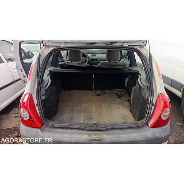 2005 رينو Clio-45410475