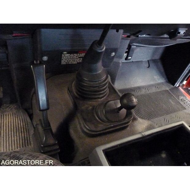 2001 Land Rover Defender-45410498