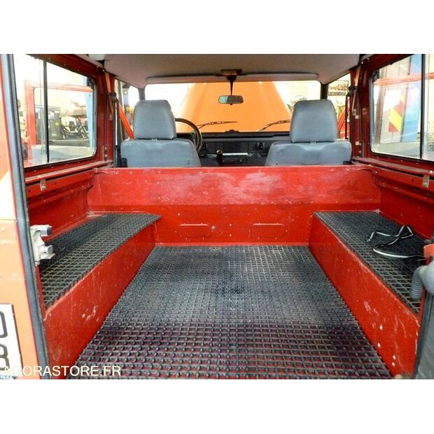 2001 Land Rover Defender-45410499