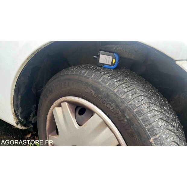 2005 Renault Clio-45410624