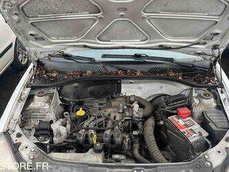 2005-renault-clio-1414877-45410629