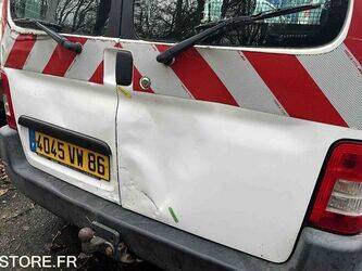 2008-peugeot-partner-1414891-45410728