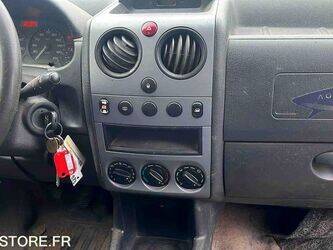 2008-peugeot-partner-1414891-45410743