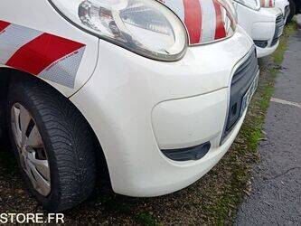 2010-citroen-c1-1414895-45410795