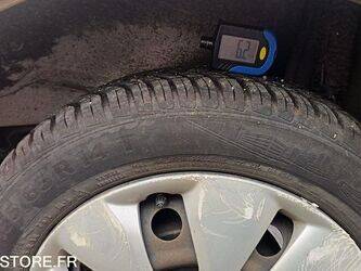 2010-citroen-c1-1414895-45410808