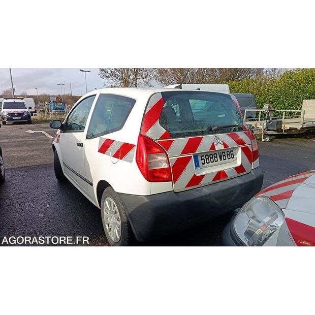 2009 سيتروين C2-45410902