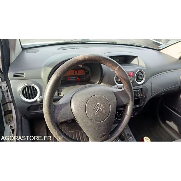 2009 سيتروين C2-45410903