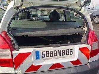 2009-citroen-c2-1414906-45410905