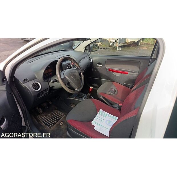 2009 سيتروين C2-45410911