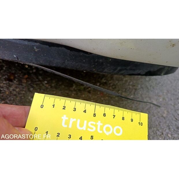 2009 سيتروين C2-45410918