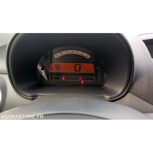 2009 سيتروين C2-45410921