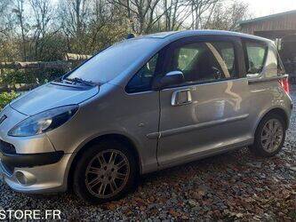 Image de VOITURES 2005 Peugeot 1007