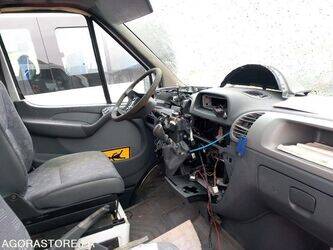 2005-mercedes-benz-sprinter-1414918-45410991