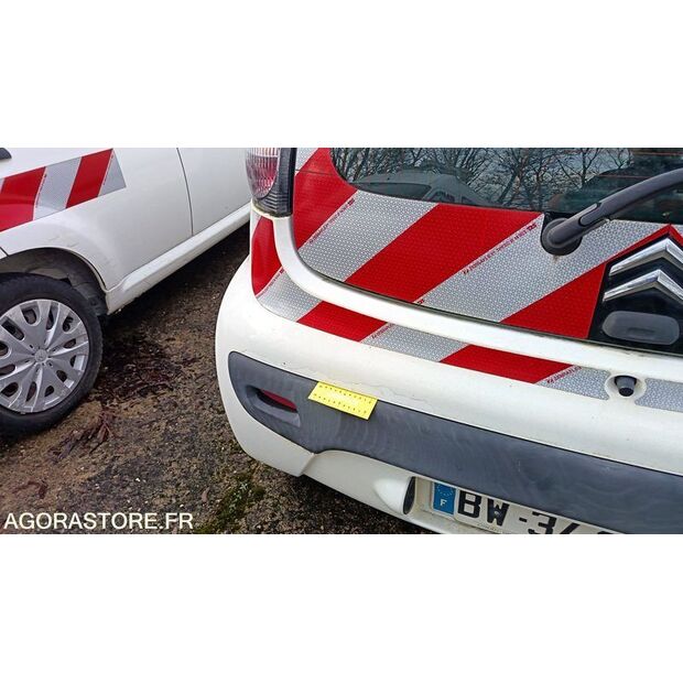 2011 سيتروين C1-45411013