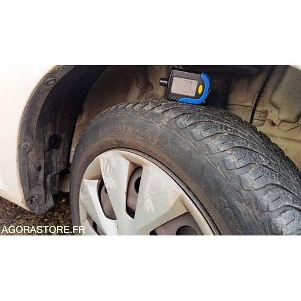 2011 سيتروين C1-45411016