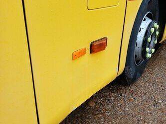 2010-mercedes-benz-intouro-1414926-45411100