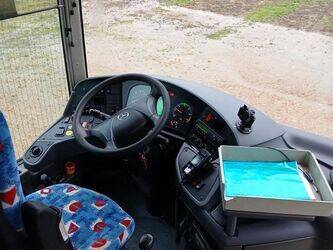 2010-mercedes-benz-intouro-1414926-45411103