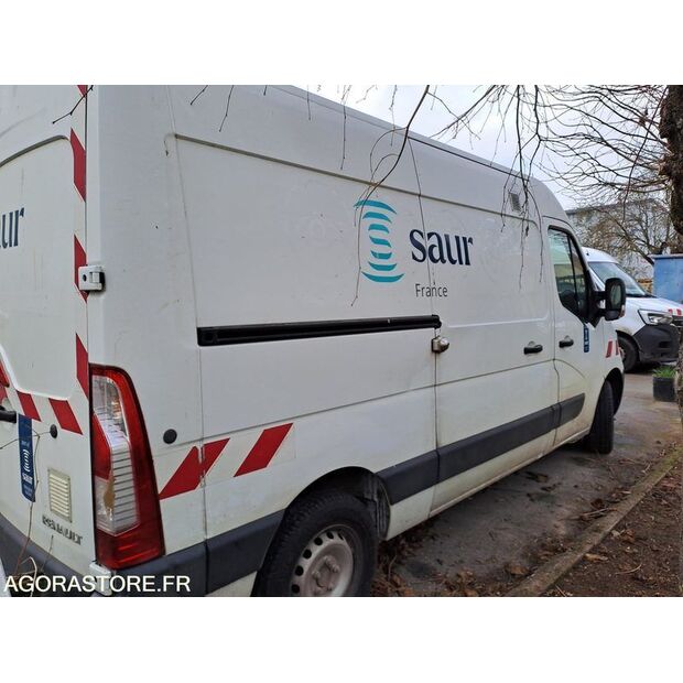 2014 رينو Master-45411161