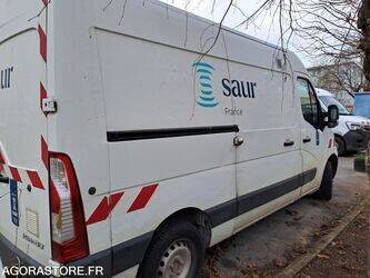 2014-renault-master-1414938-45411161